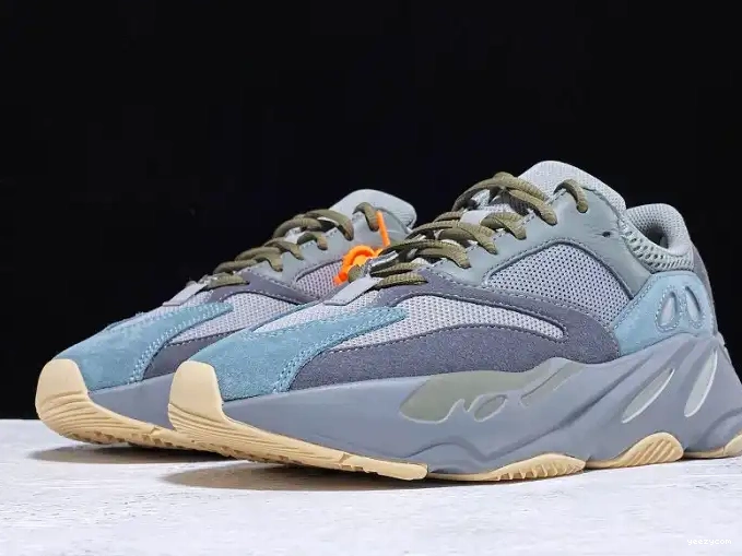 Blue Yeezy 700 Boost Adidas Teal FW2499 0513